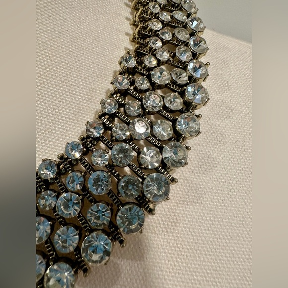 NWT Vintage Look Crystal Statement Collar Necklace by House of Aria - Picture 3 of 3